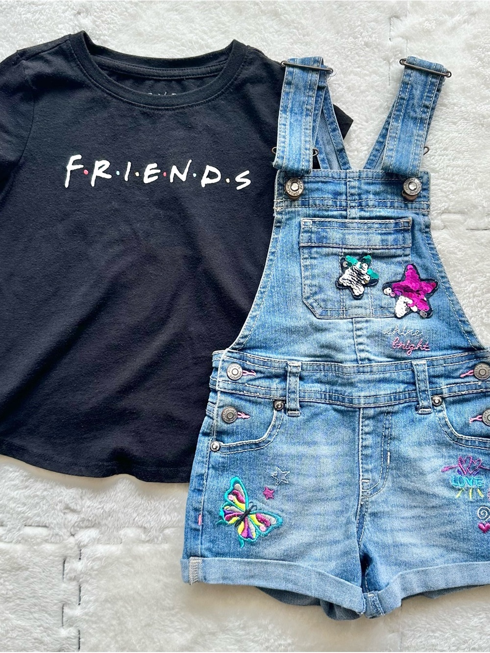 Girl Outfit Bundle, Size XS (4-5)